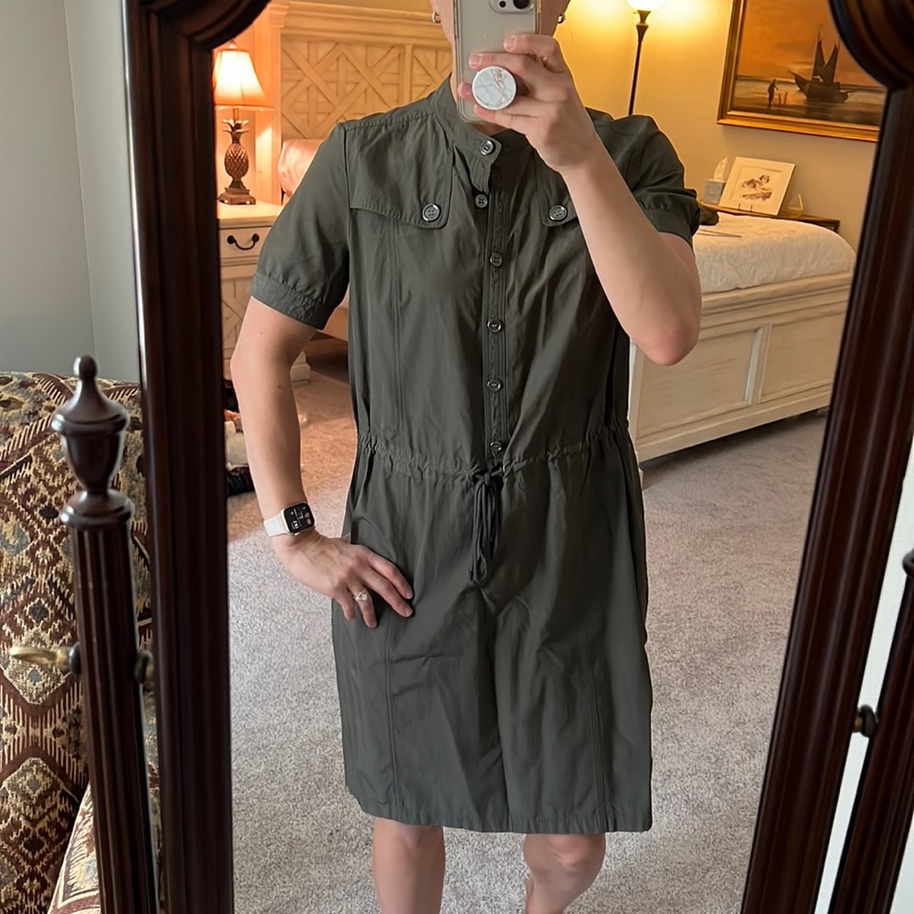 Burberry army/olive green short sleeve dress